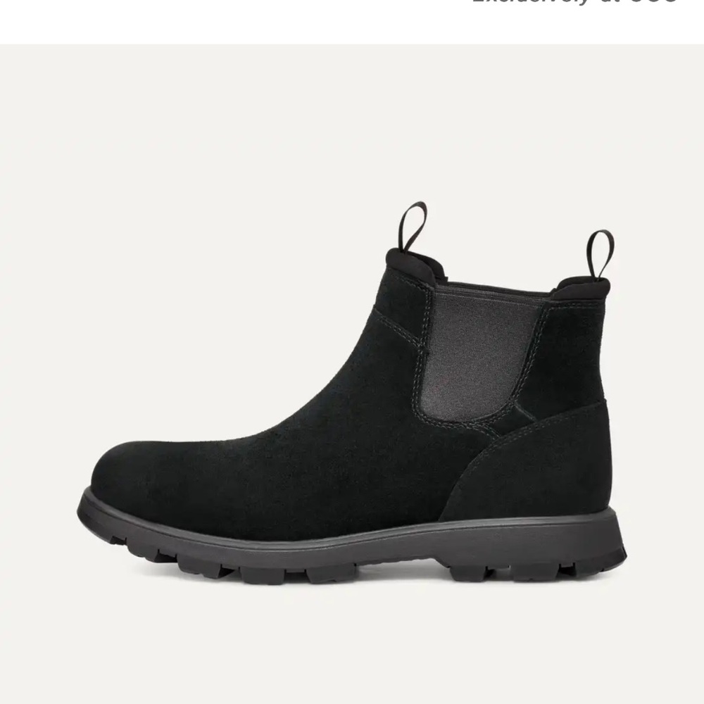 NWOT UGG Sz 40 M7 W9 Black Waterproof Suede Sherpa Hillmont Chelsea Ankle Boots - Picture 2 of 15
